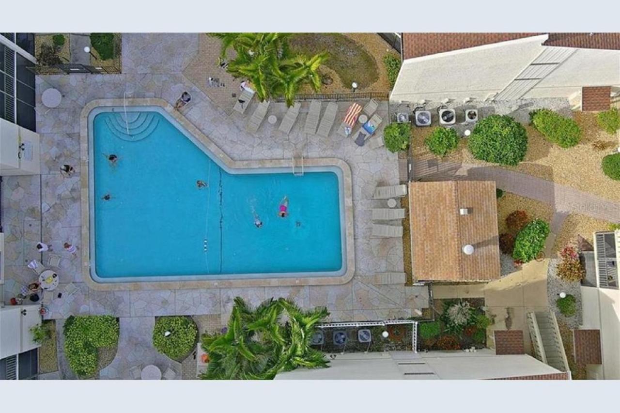 Siesta Key Escape Ground Floor Steps To Heated Pool And Free Trolley Apartman Kültér fotó