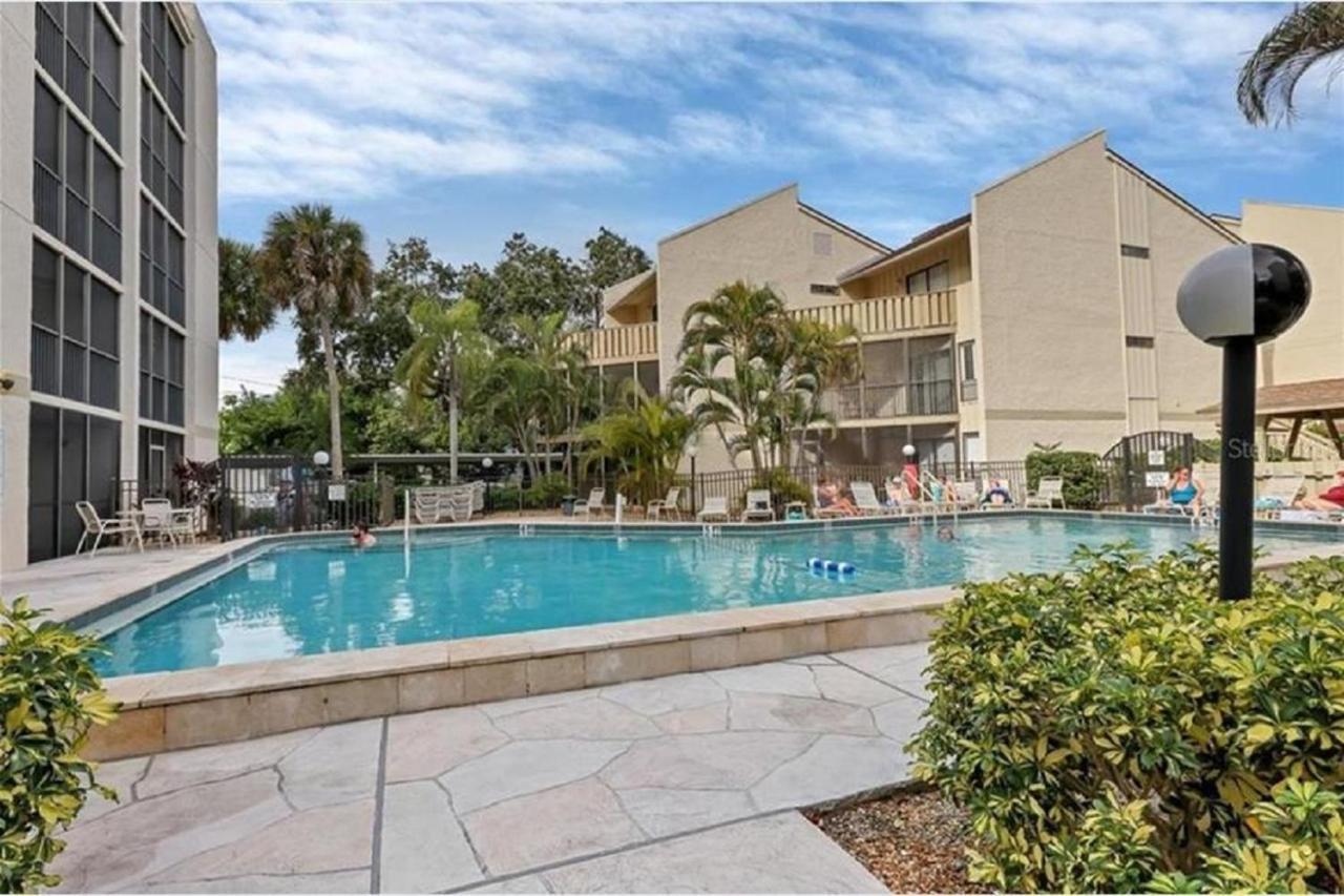 Siesta Key Escape Ground Floor Steps To Heated Pool And Free Trolley Apartman Kültér fotó