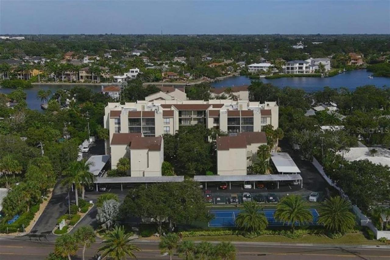 Siesta Key Escape Ground Floor Steps To Heated Pool And Free Trolley Apartman Kültér fotó